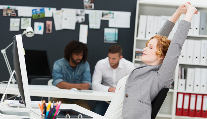 Quelques exercices pour améliorer votre bien-être au bureau